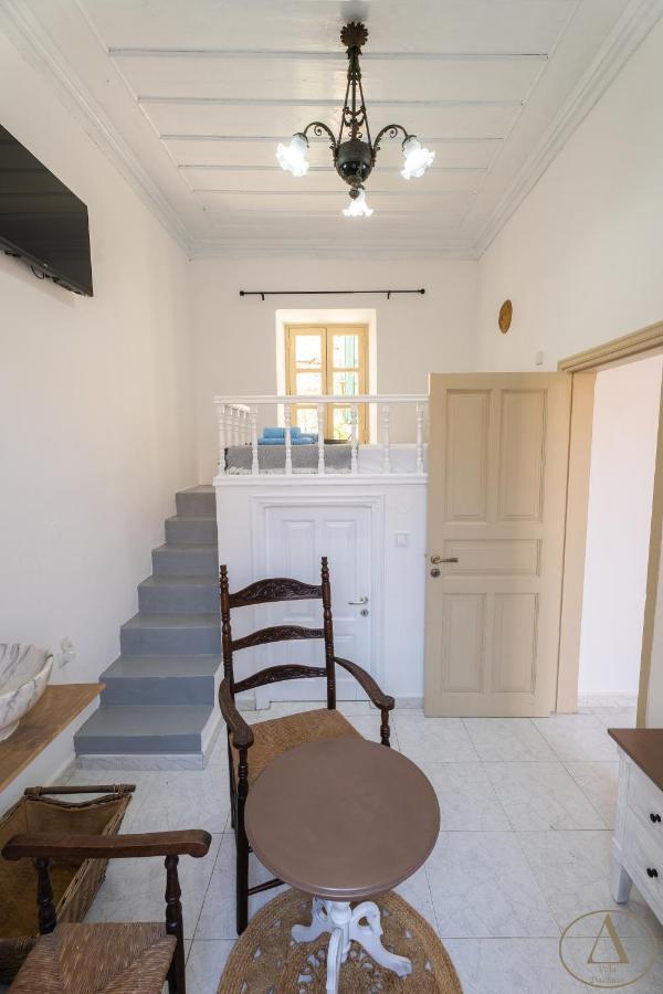 Mansion House Villa Chalki Town Bagian luar foto